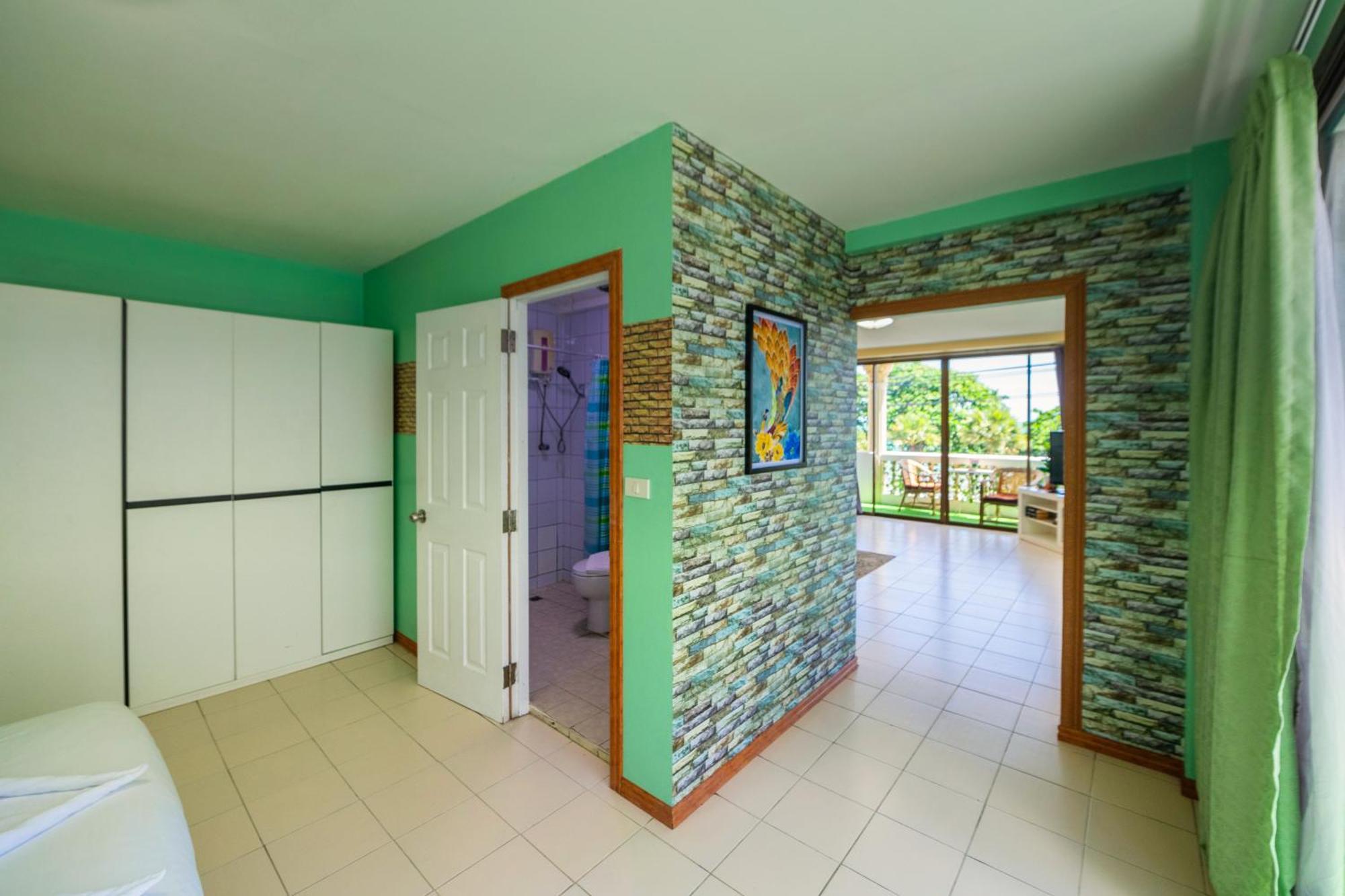 Hotel Happy Vikings - Beachfront Jomtien Beach Zimmer foto